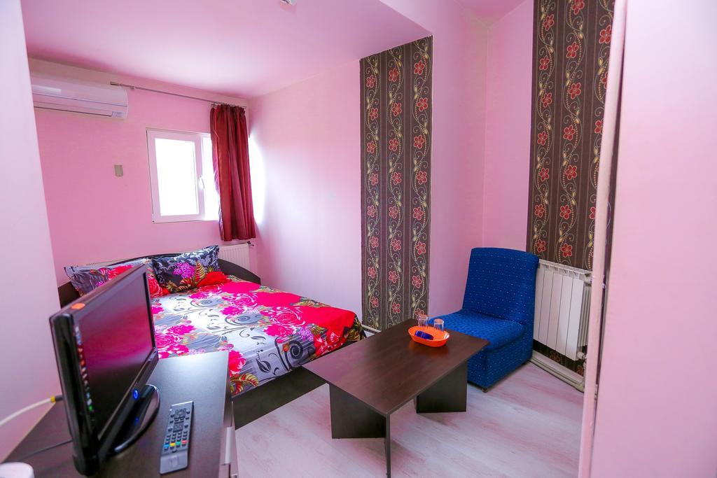 Hostel Shatrata Bogomilovo Extérieur photo